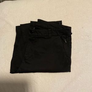 Men’s Lululemon ABC Classic Fit Pant.